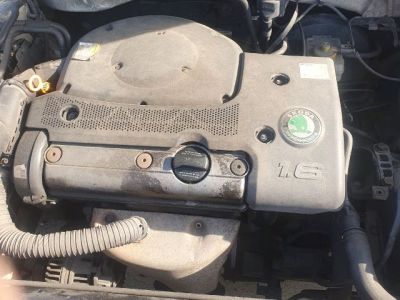 Motor (Fűzött blokk hengerfejjel) - 7. kép