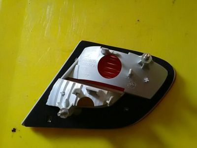 Bal Belső Hátsó Lámpa - Hátsó Lámpa