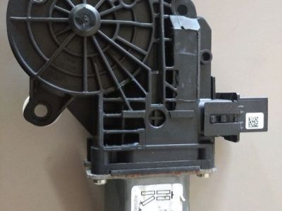 Jobb hátsó Ablakemelő Motor