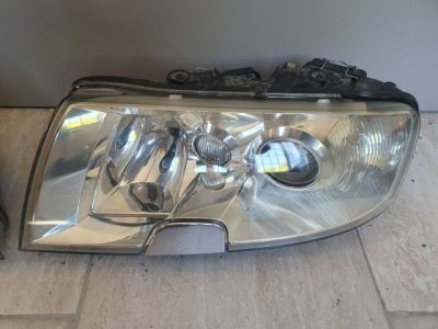 Xenon Fényszóró Pár - Fényszóró