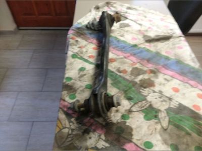 Bal hátsó Futómű Kitámasztó - 4. kép