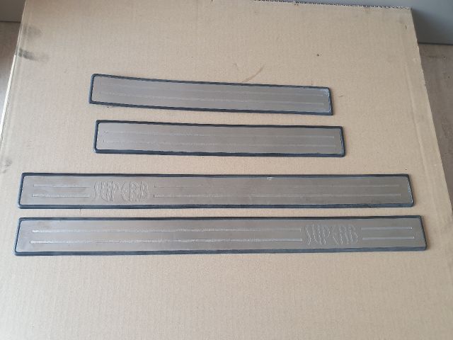 Első Küszöb Díszléc - Díszléc | EXPO.HU