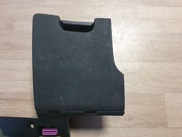 Bal első Tároló Rekesz - Tároló rekesz | EXPO.HU