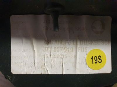 Bal első Tároló Rekesz - Tároló rekesz