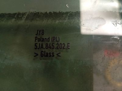 Jobb első Ablak - 3. kép