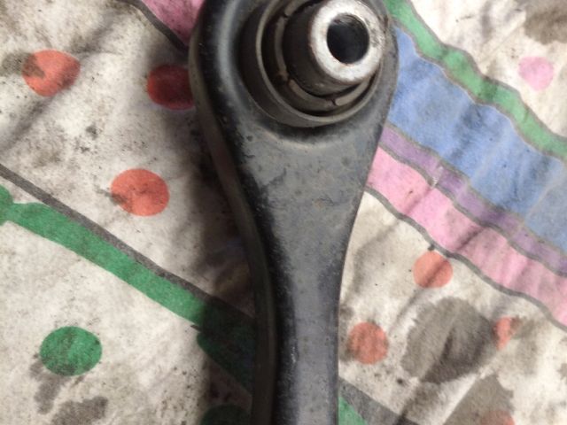 Bal hátsó Futómű Kitámasztó - Futómű, kormányzás, felni | EXPO.HU