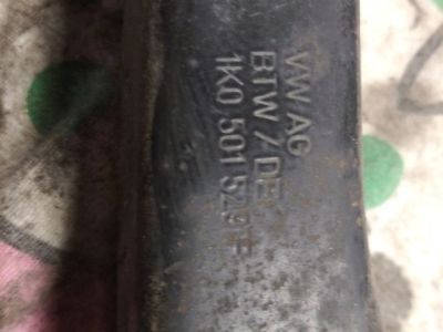 Bal hátsó Futómű Kitámasztó - Futómű, kormányzás, felni