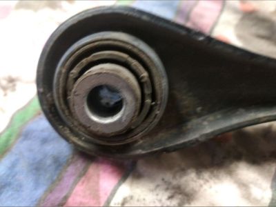 Bal hátsó Futómű Kitámasztó - 4. kép