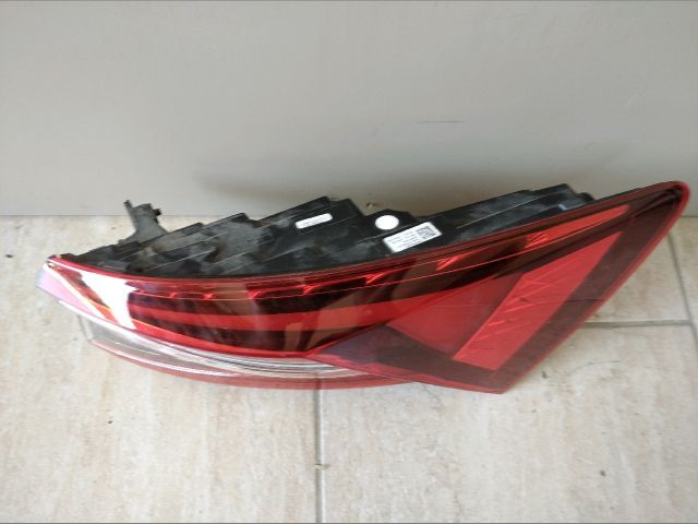 Jobb Külső Hátsó Lámpa - Hátsó Lámpa | EXPO.HU