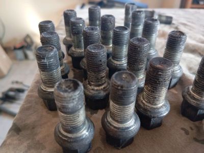 Kerék Csavar Szett - 4. kép