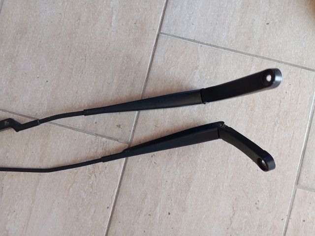 Első Ablaktörlő Kar - Ablaktörlő | EXPO.HU