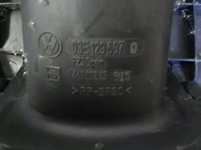 Felső Motorburkolat - Motorburkolat