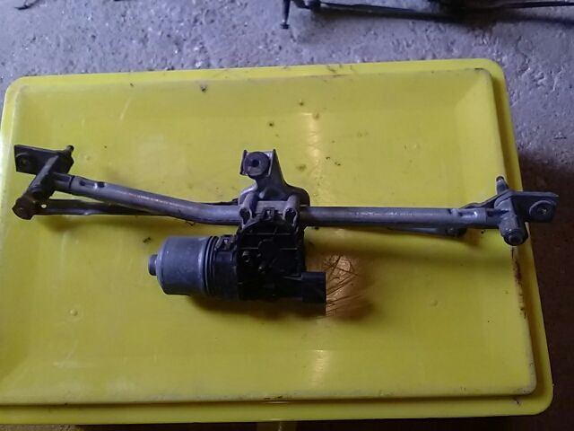 Első Ablaktörlő Szerkezet Motorral - Motor | EXPO.HU