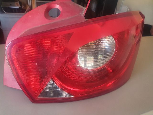 Jobb Hátsó Lámpa - Hátsó Lámpa | EXPO.HU