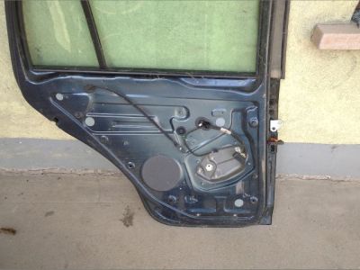 Bal hátsó Ajtó (Részeivel) - Ajtó