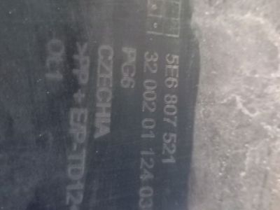 Hátsó Lökhárító (Üresen) - 8. kép