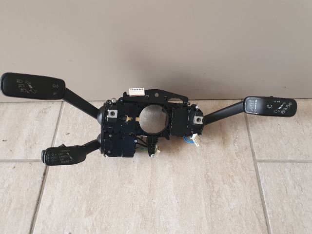 Bal Kormánykapcsoló Irányjelző (Tempomatos) - Irányjelző | EXPO.HU