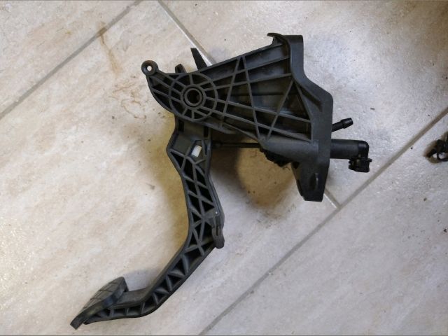 Kuplung Pedál - Kuplung és részei | EXPO.HU