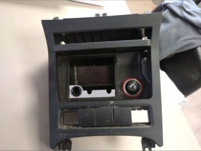 Első Hamutartó - Hamutartó