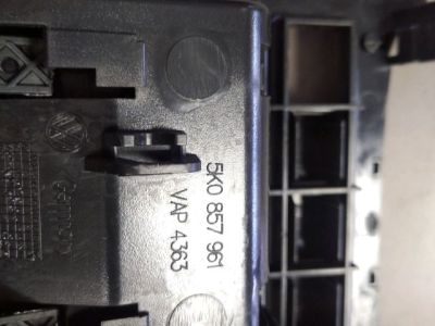 Első Hamutartó - Hamutartó