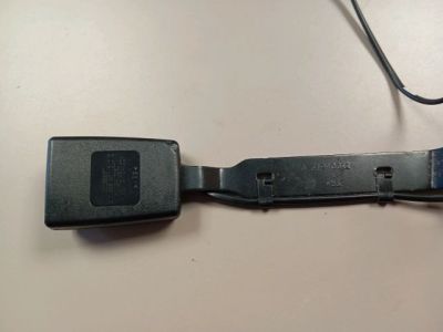 Bal első Biztonsági Öv Csat