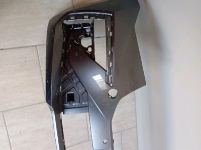 Első Lökhárító (Üresen) - Lökhárító