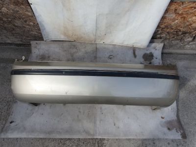 Hátsó Lökhárító (Részeivel) - Lökhárító