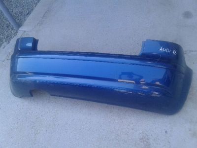 Hátsó Lökhárító (Üresen)