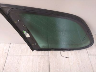 Jobb C Oszlop Oldalablak Üveg - Oldalablak Üveg