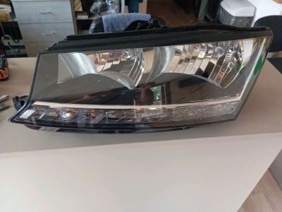 Bal Ledes Fényszóró