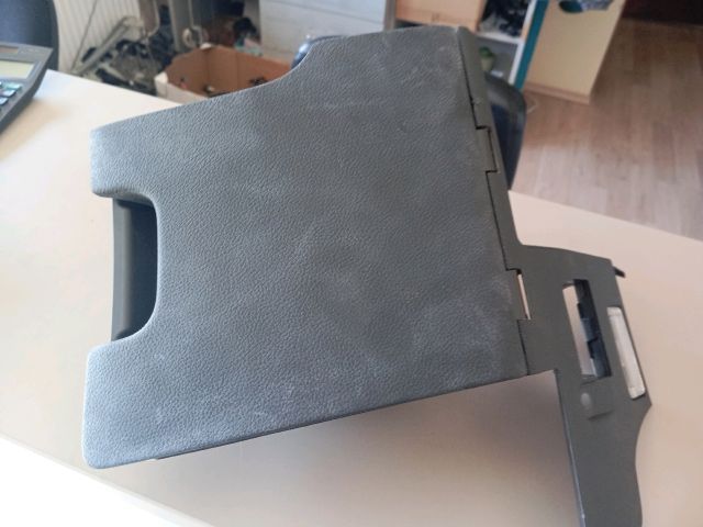 Bal első Tároló Rekesz - Tároló rekesz | EXPO.HU