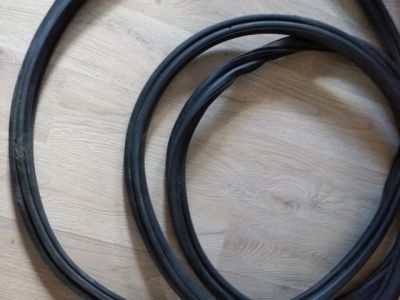 Csomagtérajtó Gumikéder - Gumikéder