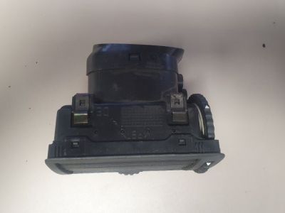 Középső Bal Szellőző - Szellőző