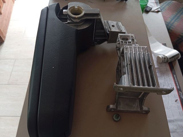 Könyöklő - Könyöklő | EXPO.HU