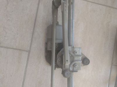 Első Ablaktörlő Szerkezet Motorral - Motor