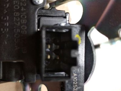 Csomagtérajtó Zárszerkezet - 5. kép