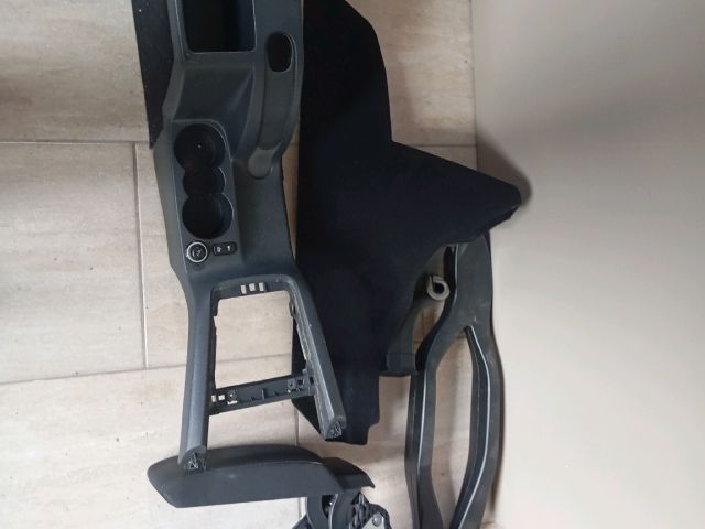 Könyöklő - Könyöklő | EXPO.HU