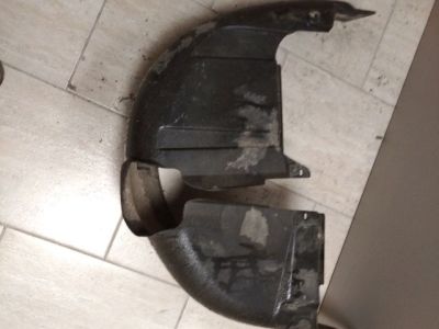 Bal hátsó Hátsó Dobbetét (Kerékjárati, Műanyag) - 2. kép