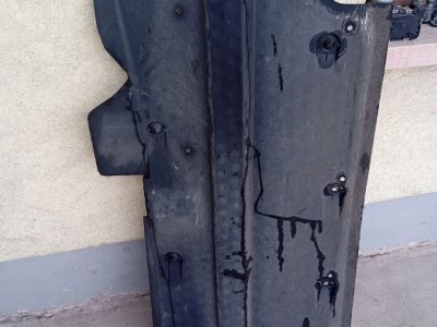 Bal Fenéklemez - Karosszéria egyéb