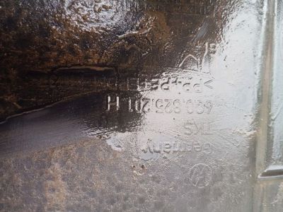 Bal Fenéklemez - Karosszéria egyéb