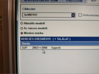 Hátsó Lökhárító (Részeivel) - Lökhárító