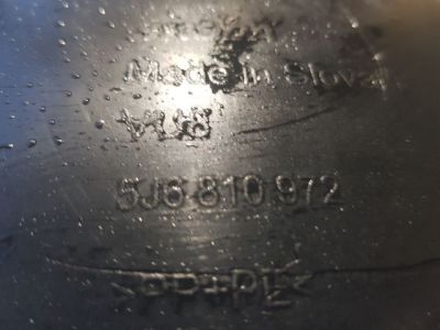 Jobb hátsó Hátsó Dobbetét (Kerékjárati, Műanyag) - 5. kép