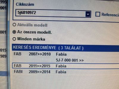 Jobb hátsó Hátsó Dobbetét (Kerékjárati, Műanyag) - 8. kép