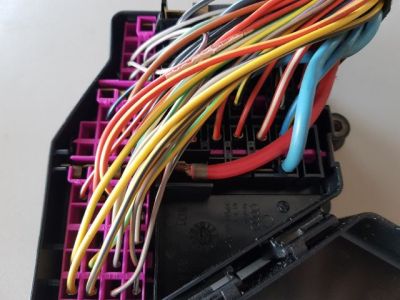 Biztosítéktábla Utastér - 5. kép