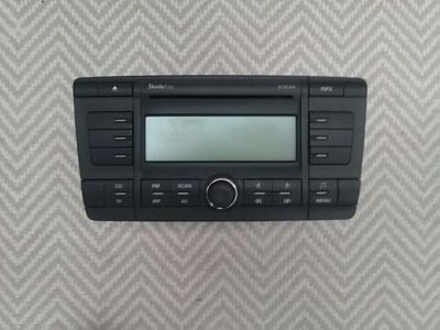 Rádió / CD - Rádió / CD