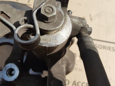 Bal hátsó Féknyereg Munkahengerrel - Féknyereg