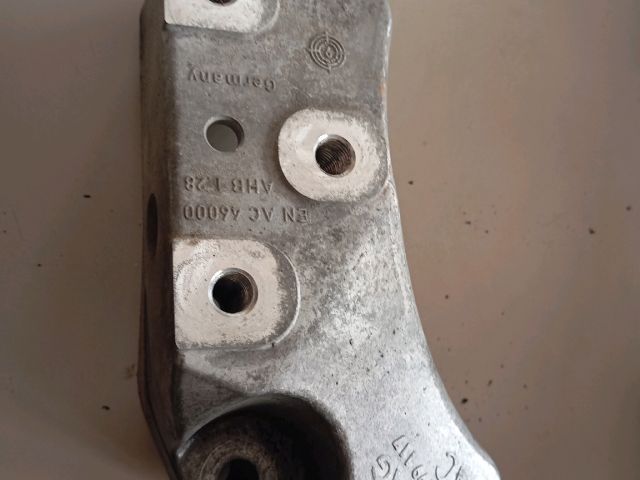 Váltó Tartó Bak (Pozíciófüggetlen) - Bak | EXPO.HU