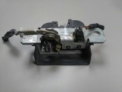 Csomagtérajtó Zárszerkezet - Zárszerkezet