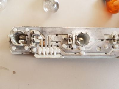 Jobb Hátsó Lámpa Foglalat - 5. kép