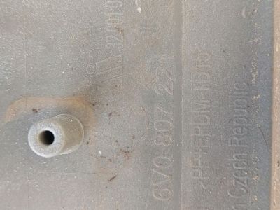 Első Lökhárító (Üresen) - 4. kép